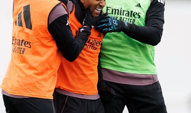 九游体育-库尔图瓦祝福罗德里戈：加油，我的朋友！我们都会支持你，帮助你