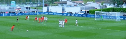 九游体育-半场：法国女足U16 0-1中国女足U16，周瑾彤任意球破门