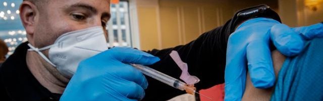 九游体育app下在-疫苗问题引NBA内部两派纷争 球员凭什么可以不打？